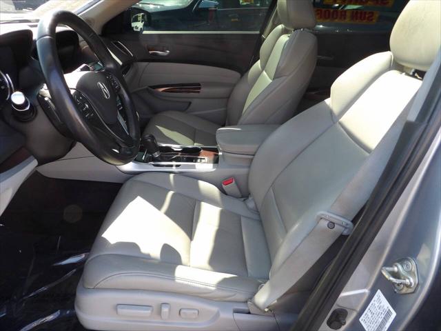 2017 Acura TLX Base 4dr Sedan
