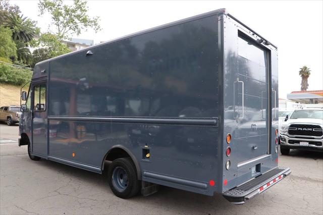 2019 Ford E-450 Stripped E 450 SD Commercial/Cutaway/Chassis 138 176 in. WB