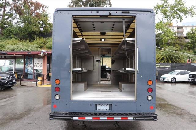 2019 Ford E-450 Stripped E 450 SD Commercial/Cutaway/Chassis 138 176 in. WB