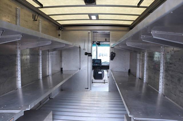 2019 Ford E-450 Stripped E 450 SD Commercial/Cutaway/Chassis 138 176 in. WB