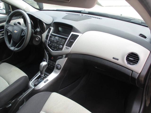 2016 Chevrolet Cruze Limited LS Auto