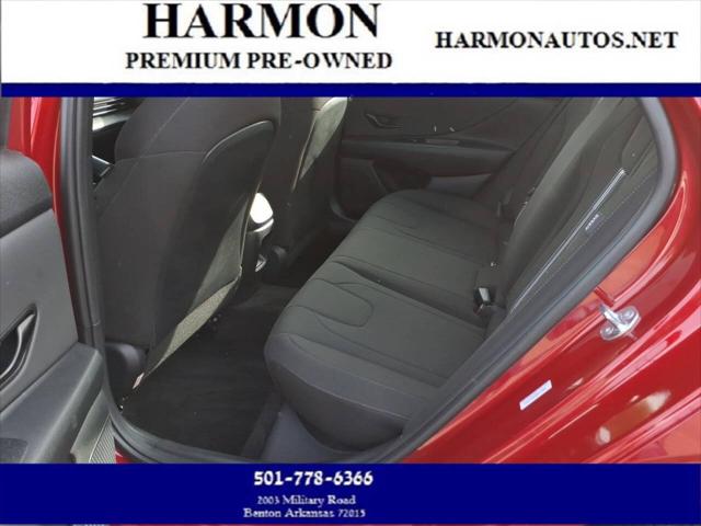 2025 Hyundai Elantra SEL Sport