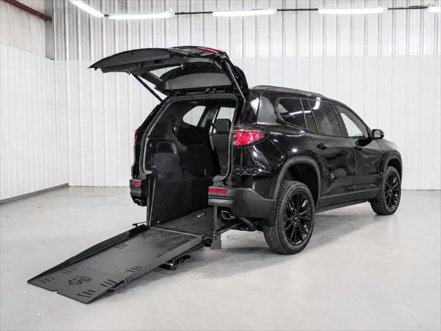 2025 GMC Acadia FWD Elevation for sale in Battle Creek, MI
