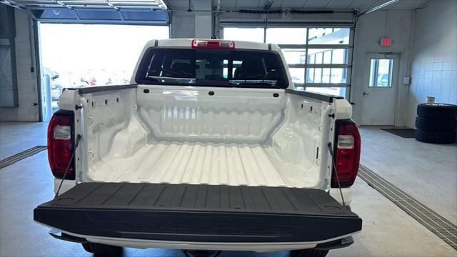 2026 GMC Canyon Elevation, 4WD