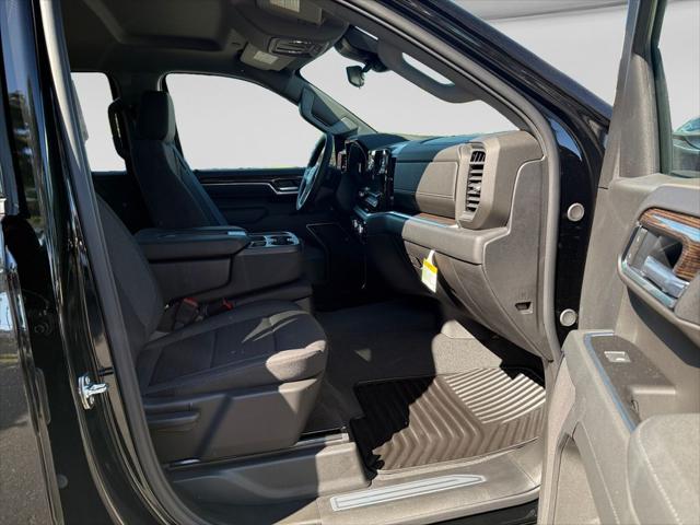 2026 GMC Sierra 1500 Crew Cab, Short Bed, Elevation, 4WD