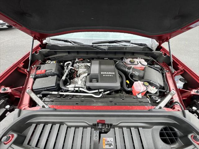2026 GMC Sierra 1500 Crew Cab, Short Bed, AT4, 4WD