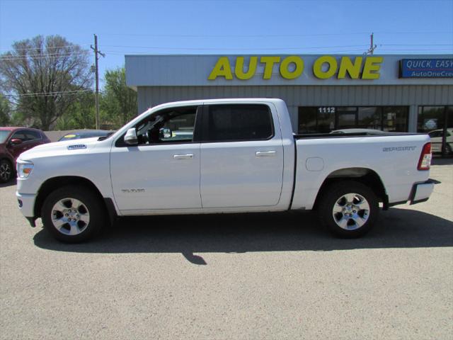 2020 Ram 1500 Big Horn Crew Cab 4x4 5'7" Box