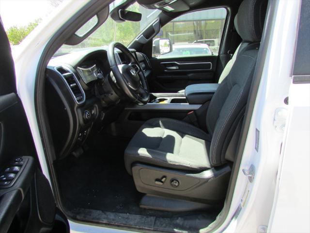 2020 Ram 1500 Big Horn Crew Cab 4x4 5'7" Box