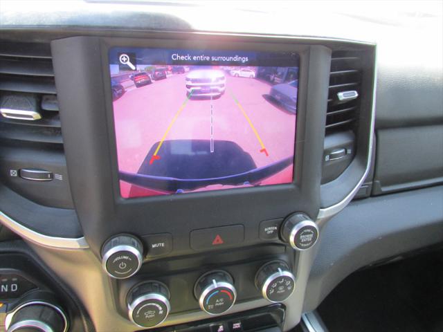 2020 Ram 1500 Big Horn Crew Cab 4x4 5'7" Box