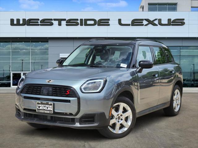 2025 MINI Countryman S ALL4's photo