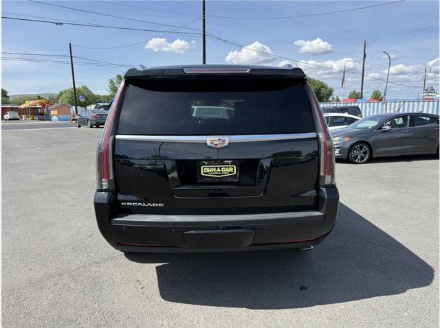 2017 Cadillac Escalade Platinum