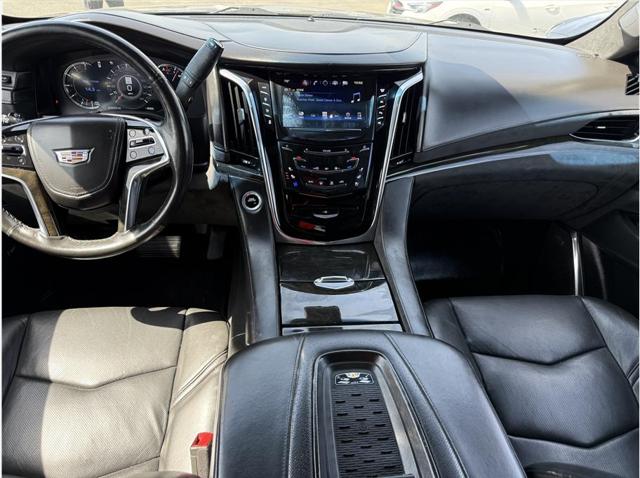 2017 Cadillac Escalade Platinum