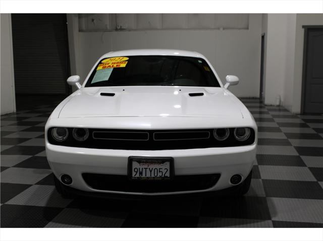 2021 Dodge Challenger SXT
