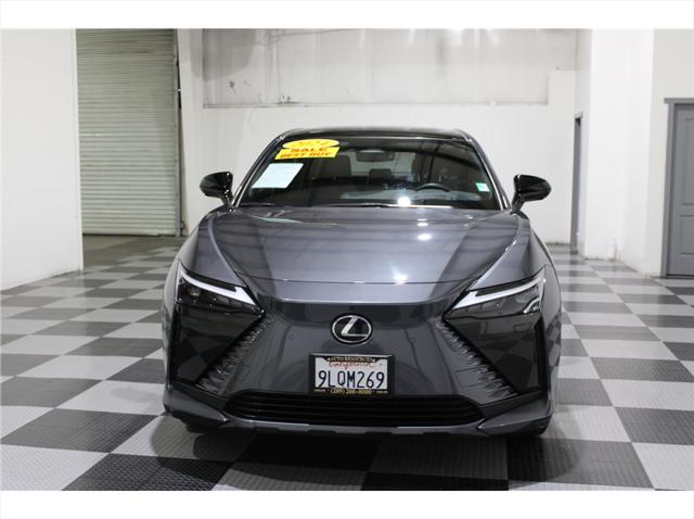 2024 Lexus 300 Premium