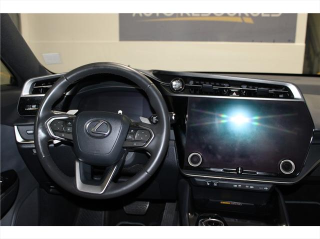 2024 Lexus 300 Premium