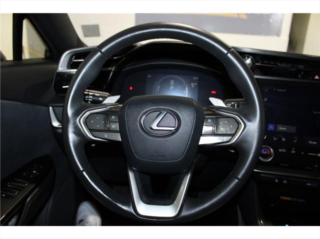 2024 Lexus 300 Premium