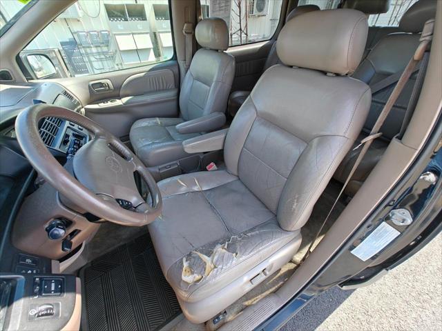 2000 Toyota Sienna XLE