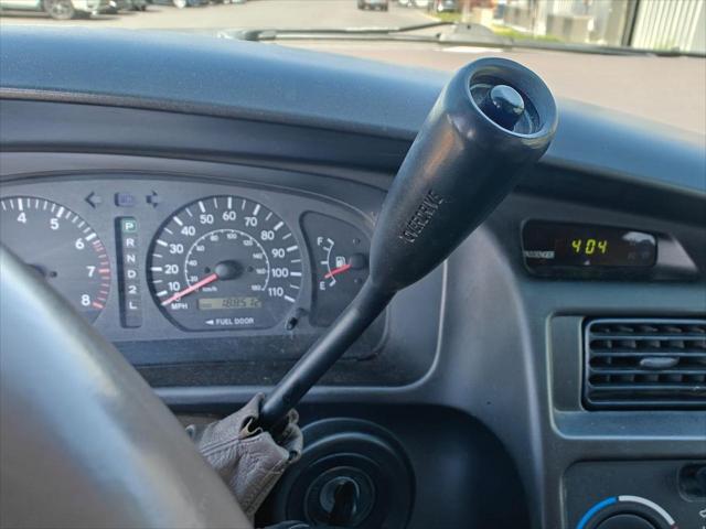 2000 Toyota Sienna XLE
