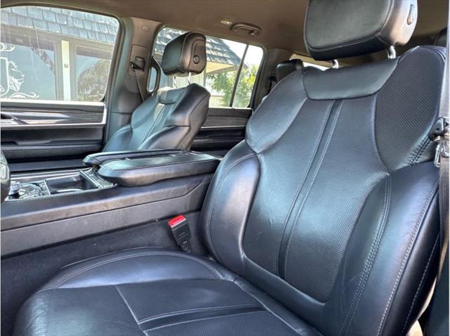 2022 Jeep Wagoneer Series III 4x4