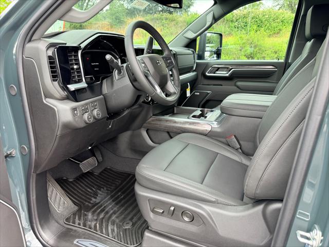 2026 Chevrolet Silverado 2500HD Crew Cab, Standard Bed, LTZ, 4WD