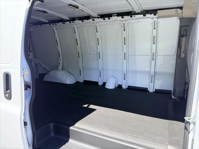 2026 GMC Savana Cargo 3500 Extended Wheelbase, Work Van, RWD