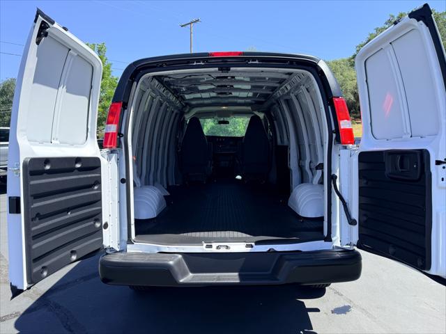 2026 GMC Savana Cargo 3500 Extended Wheelbase, Work Van, RWD