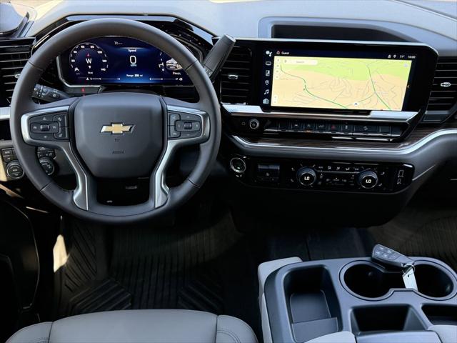2026 Chevrolet Silverado 1500 4WD Crew Cab Standard Bed LT