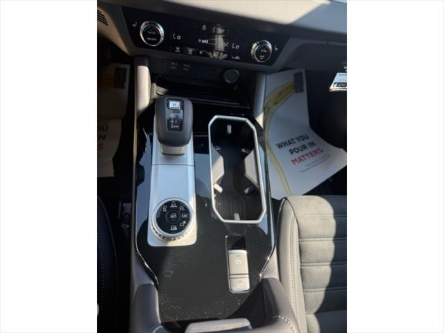 2026 Mitsubishi Outlander LE 1.5T S-AWC