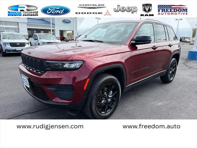 2025 Jeep Grand Cherokee Altitude 4x4 for sale in New Lisbon, WI