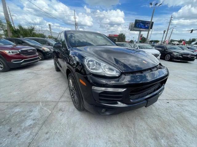 2017 Porsche Cayenne Cayenne for sale in Miami, FL