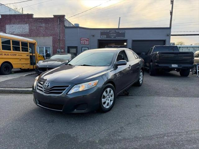 2011 Toyota Camry LE for sale in West Hempstead, NY