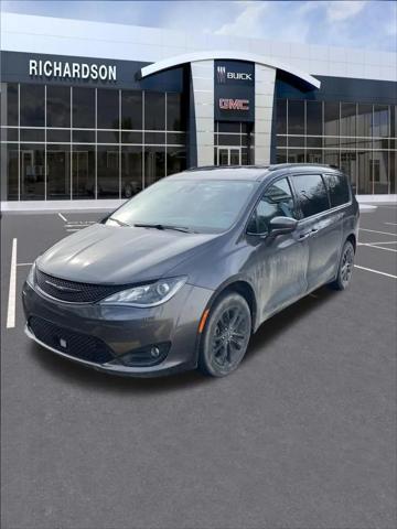 2020 Chrysler Pacifica AWD Launch Edition for sale in Midland, MI