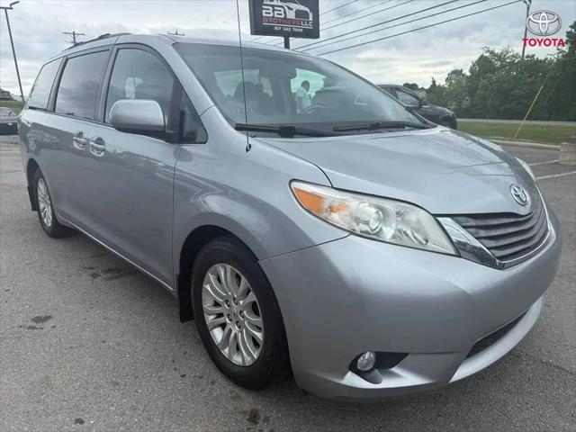 2011 Toyota Sienna XLE V6 for sale in La Vergne, TN