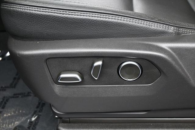 2025 GMC Yukon 4WD Denali