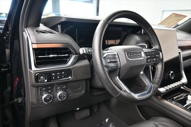 2025 GMC Yukon 4WD Denali