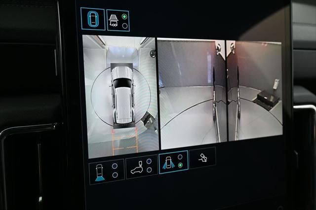 2025 GMC Yukon 4WD Denali
