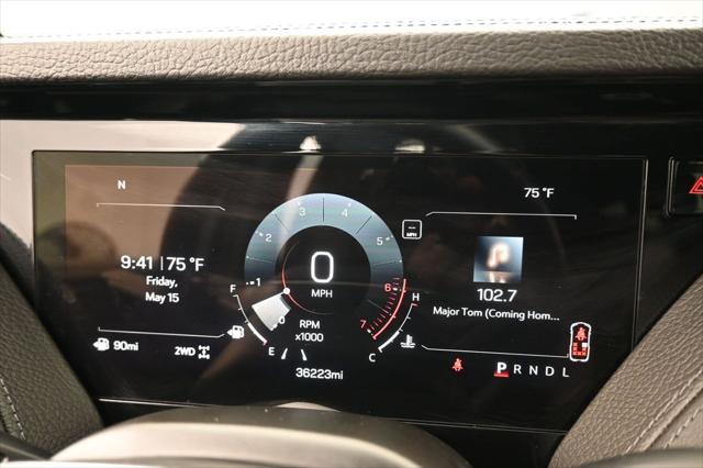 2025 GMC Yukon 4WD Denali