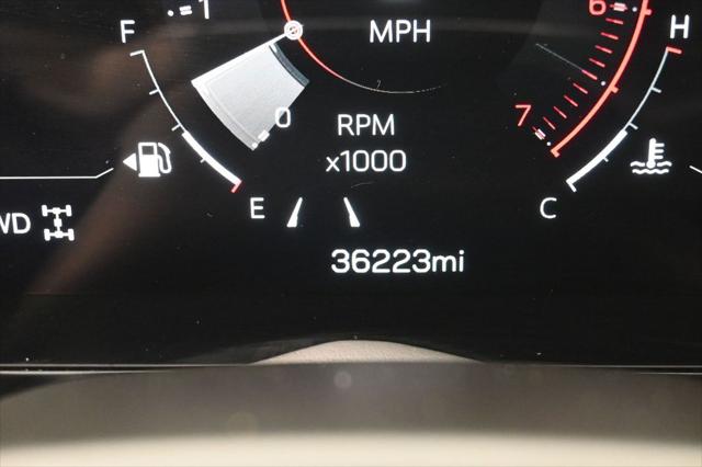 2025 GMC Yukon 4WD Denali
