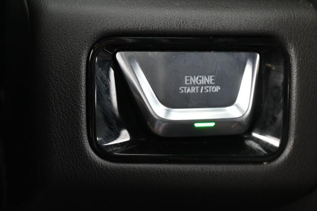 2025 GMC Yukon 4WD Denali