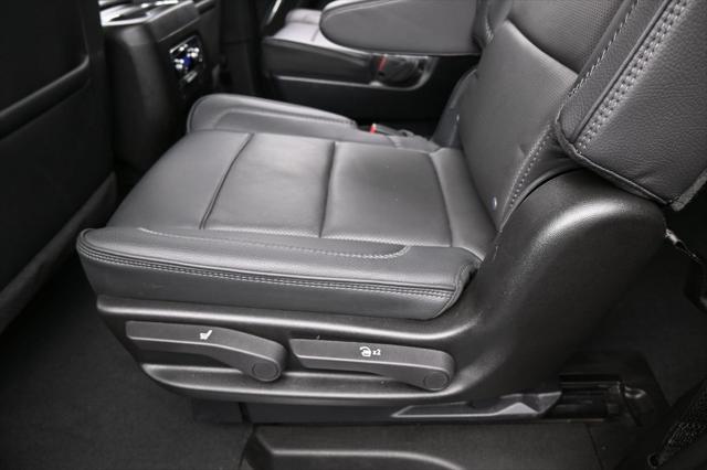 2025 GMC Yukon 4WD Denali