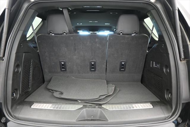 2025 GMC Yukon 4WD Denali
