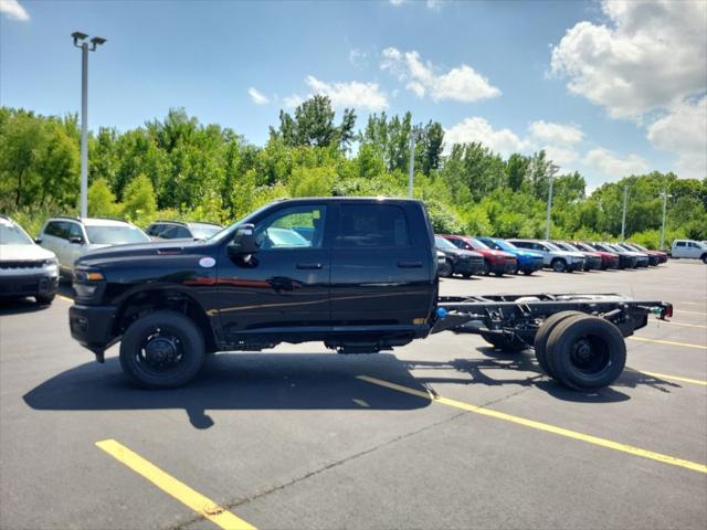 2026 RAM 3500 Chassis RAM 3500 TRADESMAN CREW CAB CHASSIS 4X4 60 CA