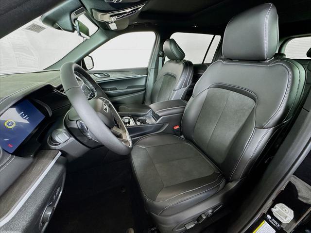 2026 Jeep Grand Cherokee L Altitude 4x4