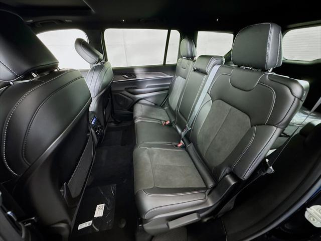 2026 Jeep Grand Cherokee L Altitude 4x4