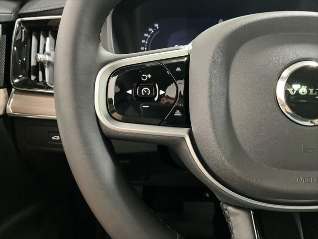 2026 Volvo XC90 Plug-In Hybrid Plus, T8 AWD, Electric/Gasoline, Bright, 7 Seats