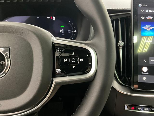 2026 Volvo XC90 Plug-In Hybrid Plus, T8 AWD, Electric/Gasoline, Bright, 7 Seats