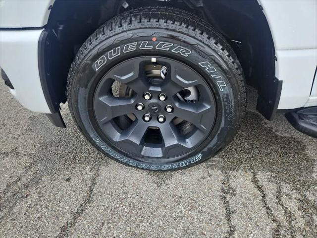 2026 RAM Ram 1500 RAM 1500 EXPRESS CREW CAB 4X4 57 BOX