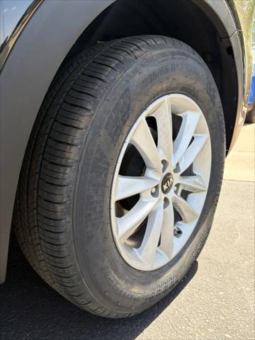 2020 Kia Sorento 2.4L LX