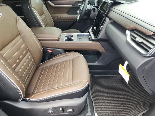 2026 GMC Acadia Denali Ultimate AWD