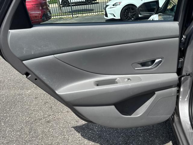 2023 Hyundai Elantra SEL